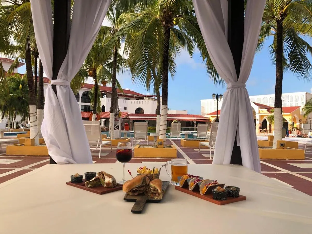 Cozumel Hotel & Resort Trademark Collection By Wyndham 4*,  Мексика