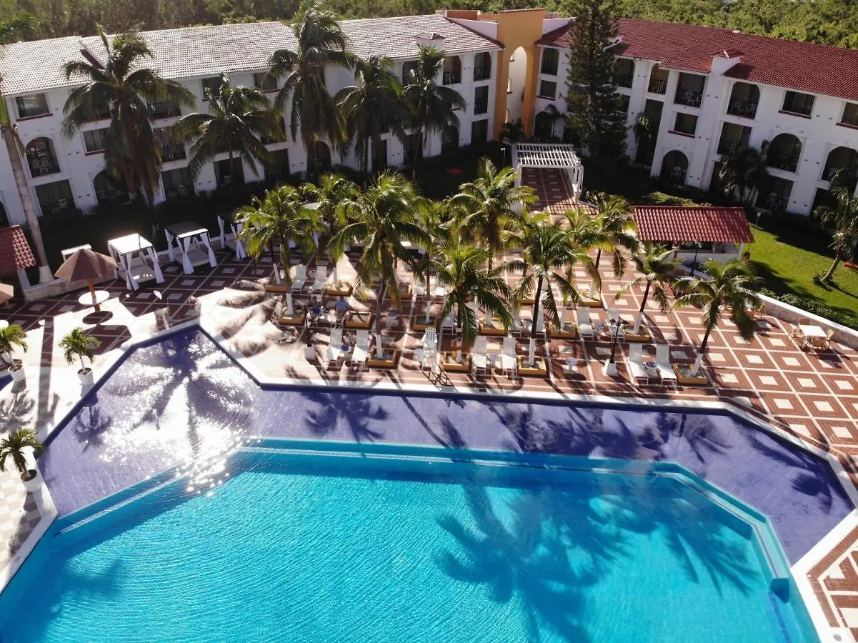 Cozumel Hotel & Resort Trademark Collection By Wyndham