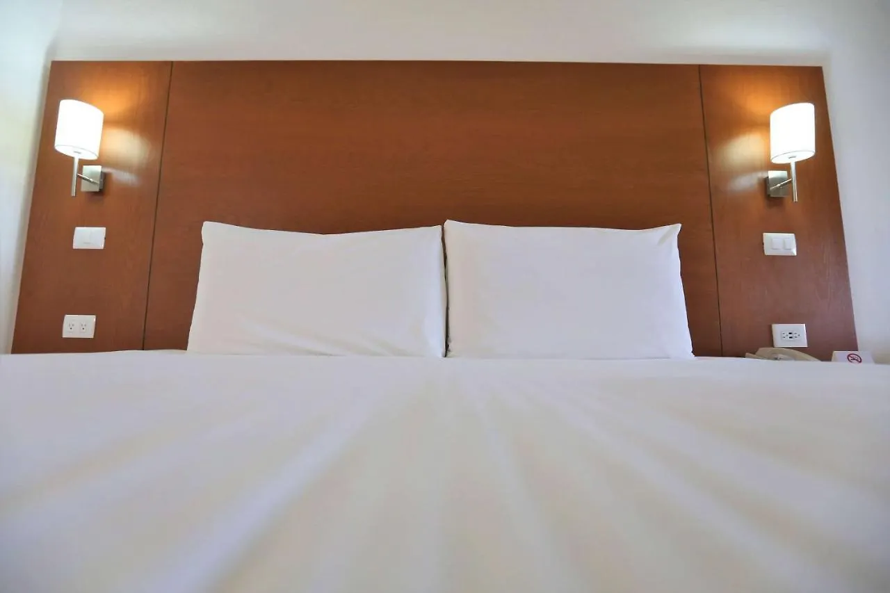 Cozumel Hotel & Resort Trademark Collection By Wyndham 4*,